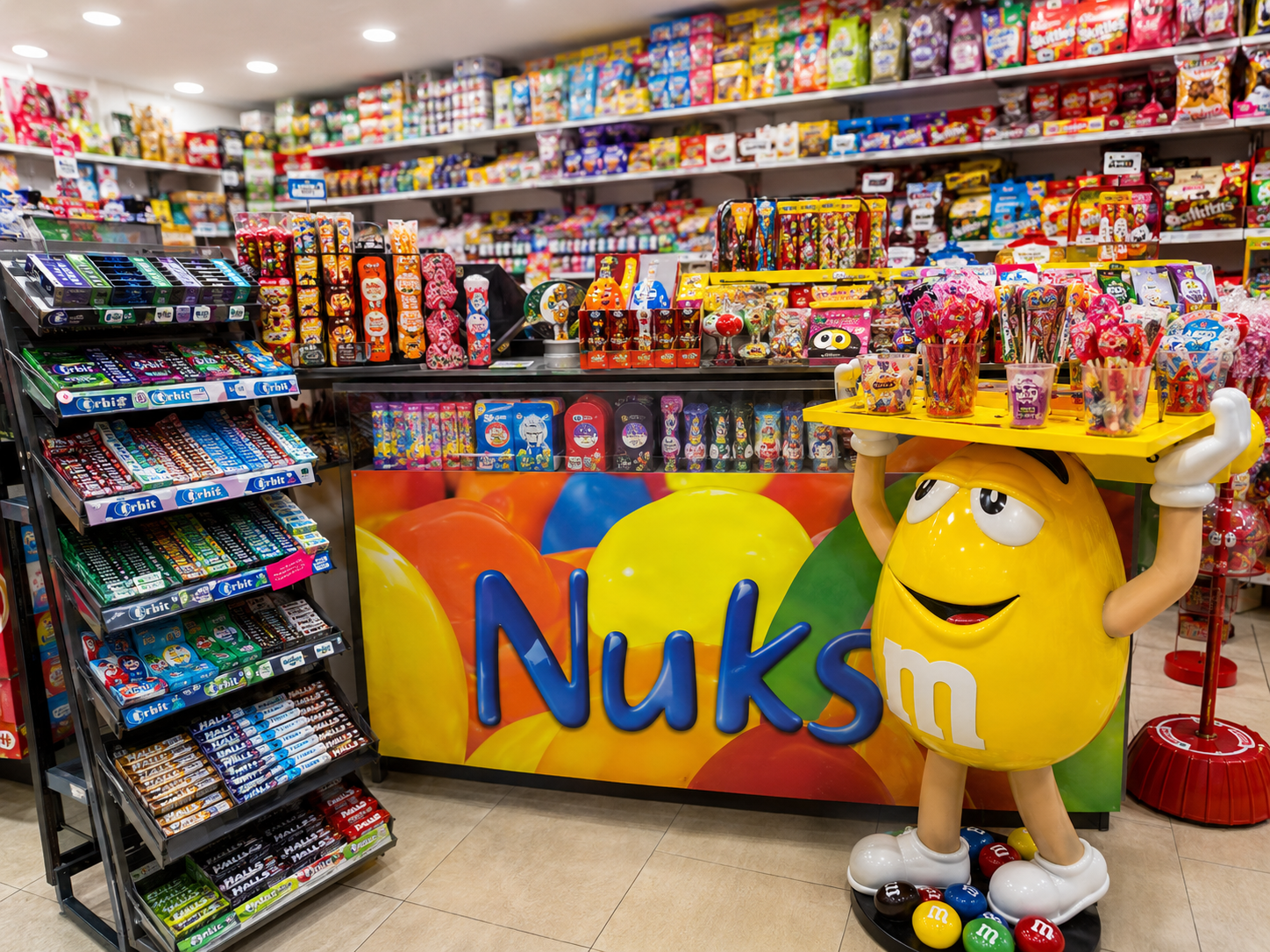 Interior de la tienda NUKS Santander